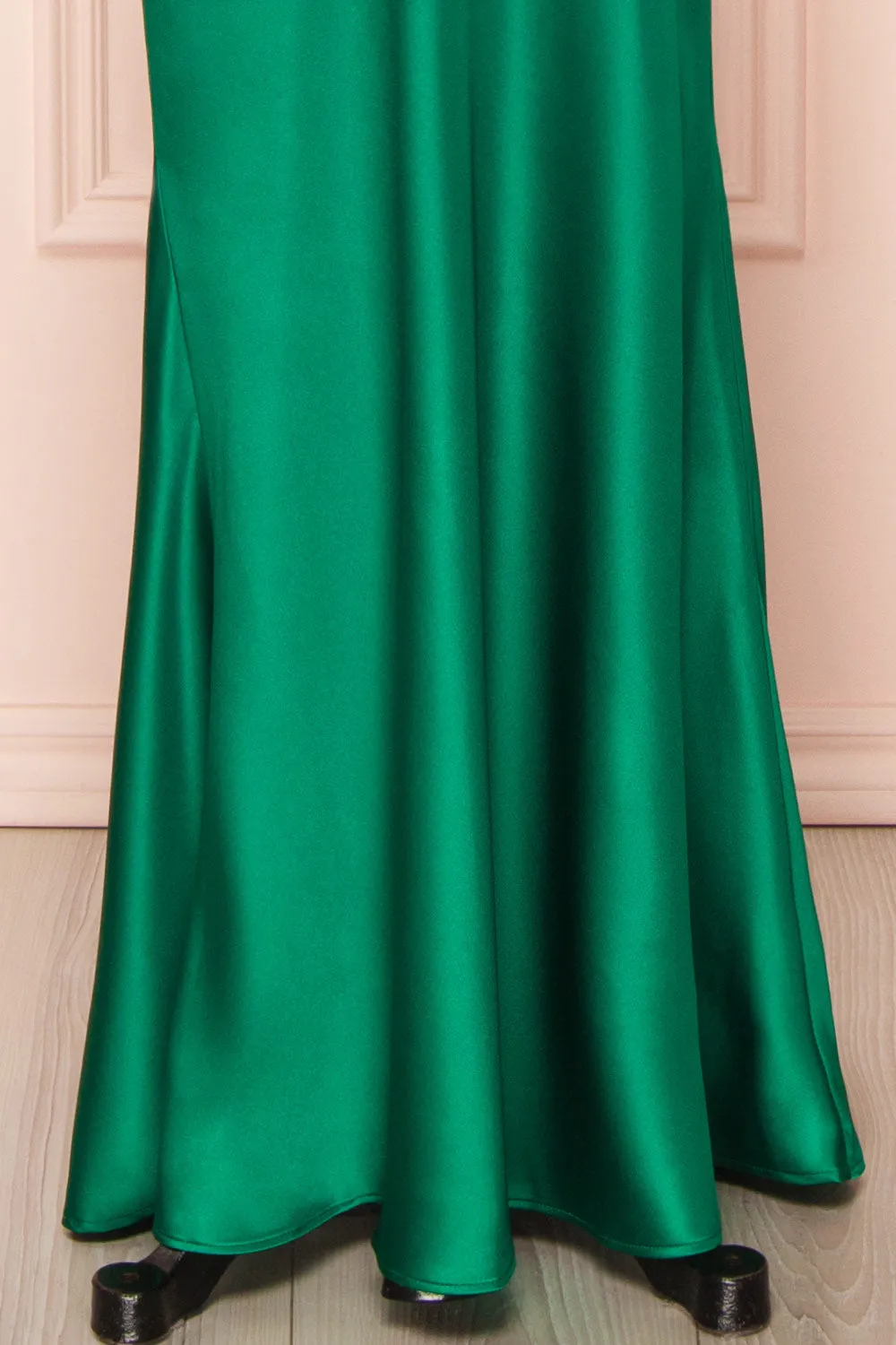 Areane Green | Cowl Neck Satin Maxi Dress w/ Chain