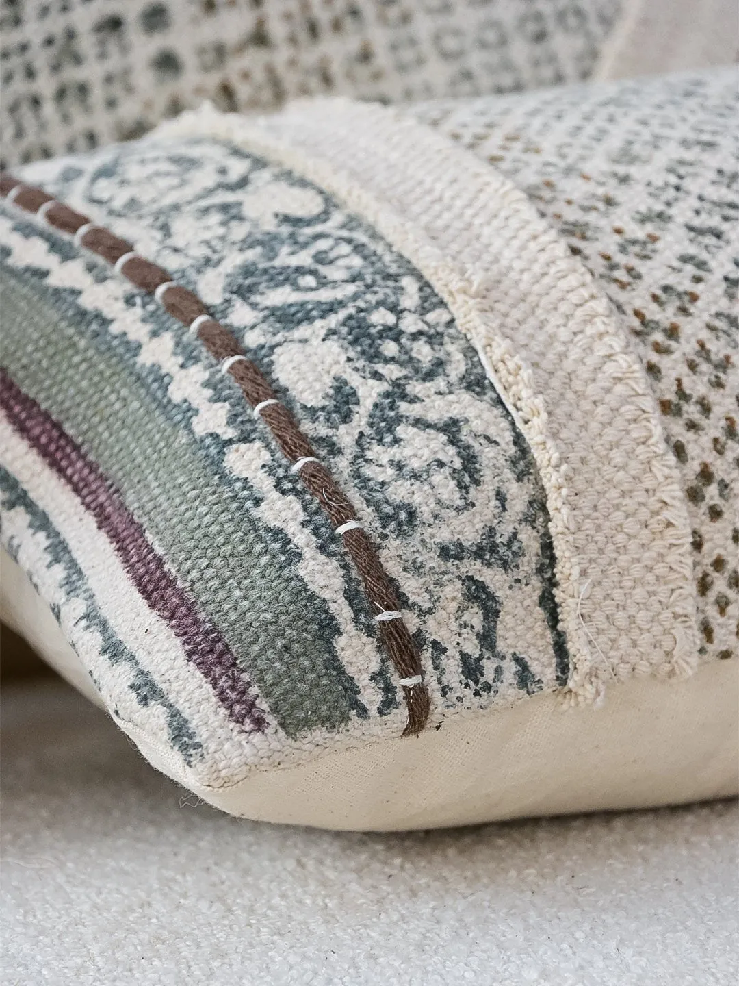 ESTAVAN - LUMBAR CUSHION COVER