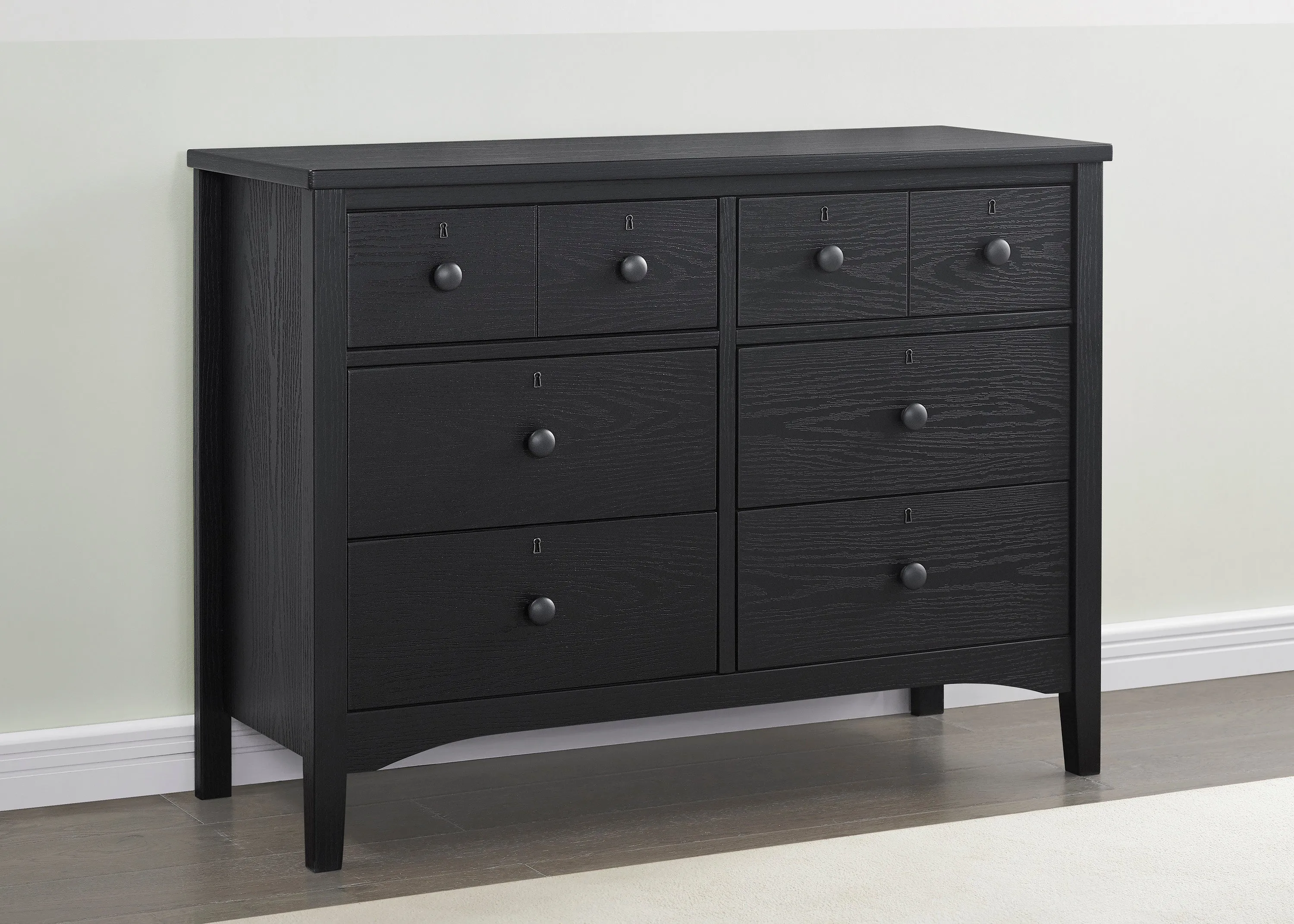 Farmhouse 6 Drawer Dresser with Interlocking Drawers
