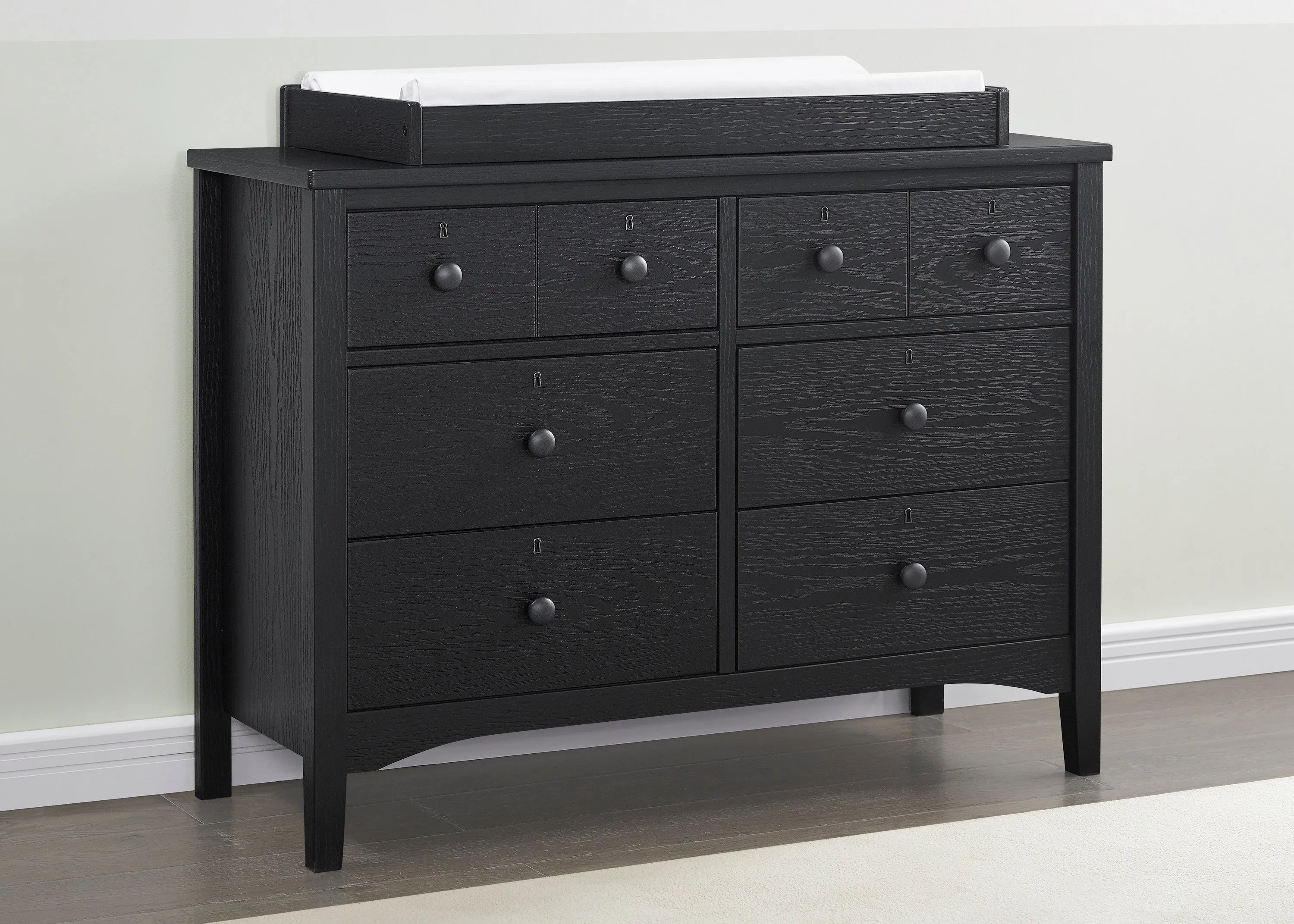 Farmhouse 6 Drawer Dresser with Interlocking Drawers