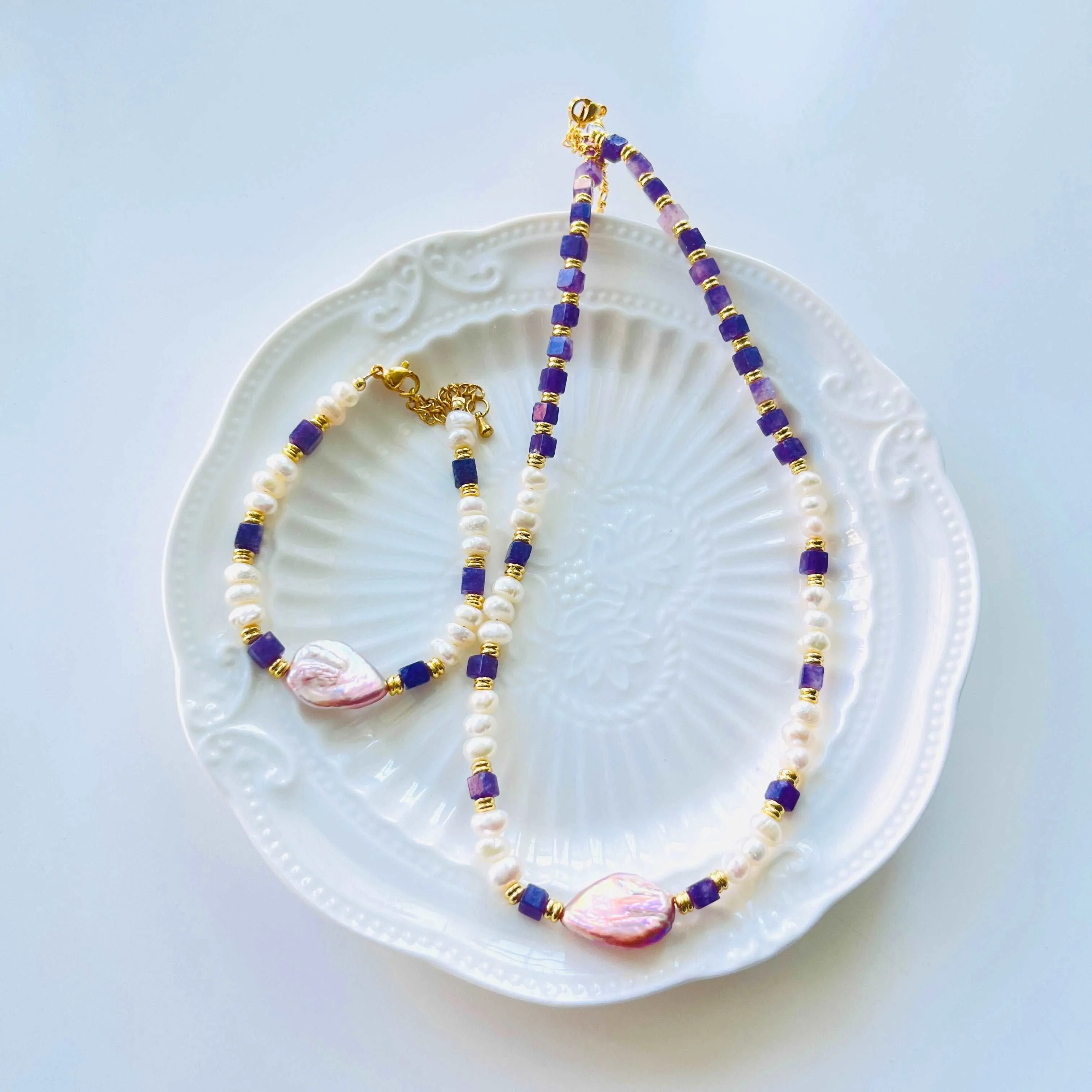 Lavender Freshwater Pearl Bracelet
