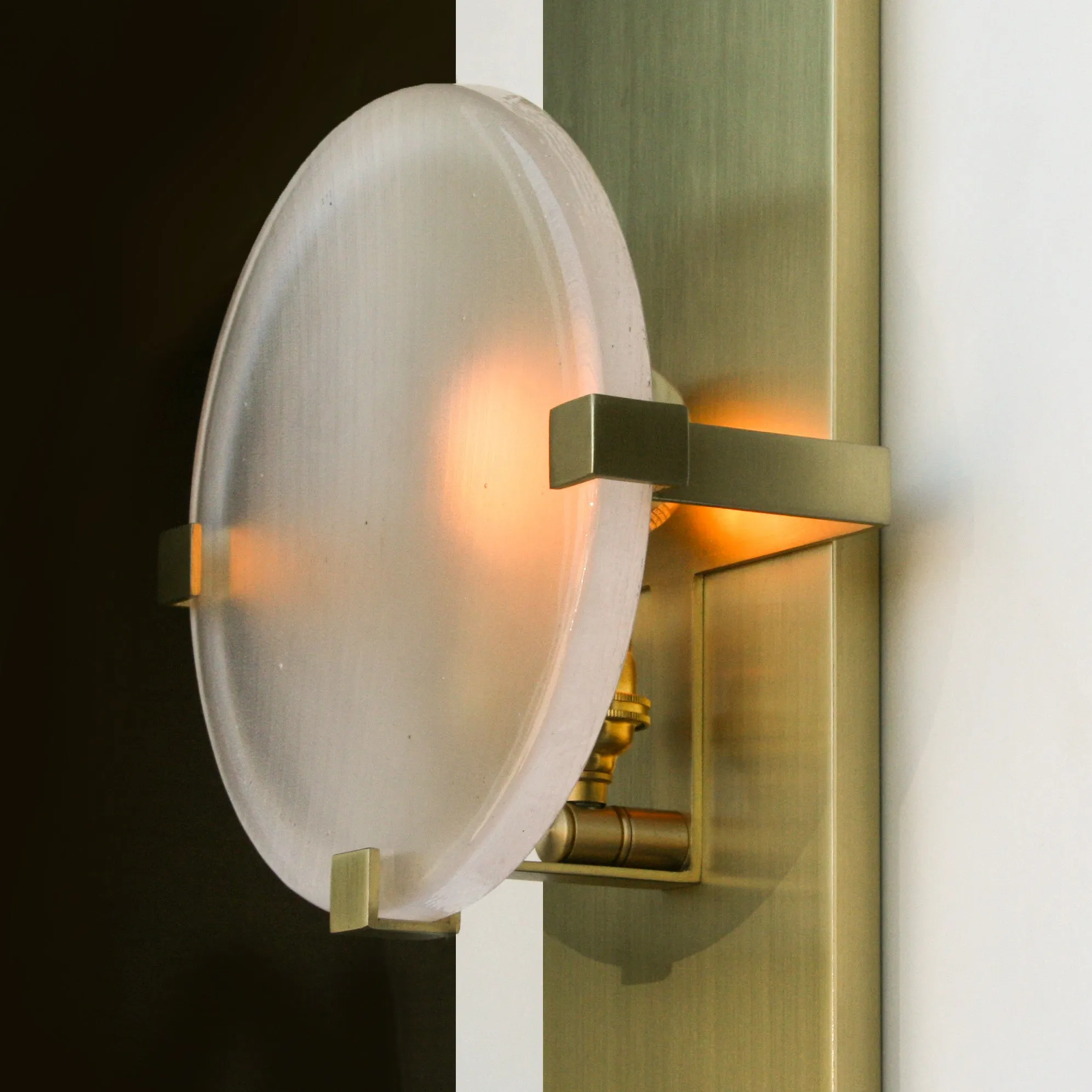 LUNETTE Wall Sconce - Rectangle