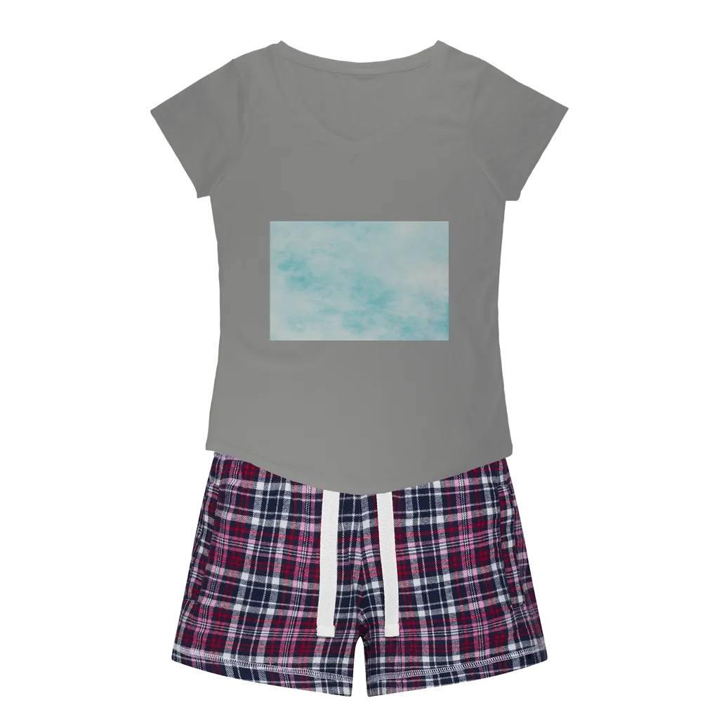 pexels-kelly-johnson-4767047 Women's Sleepy Tee and Flannel Short