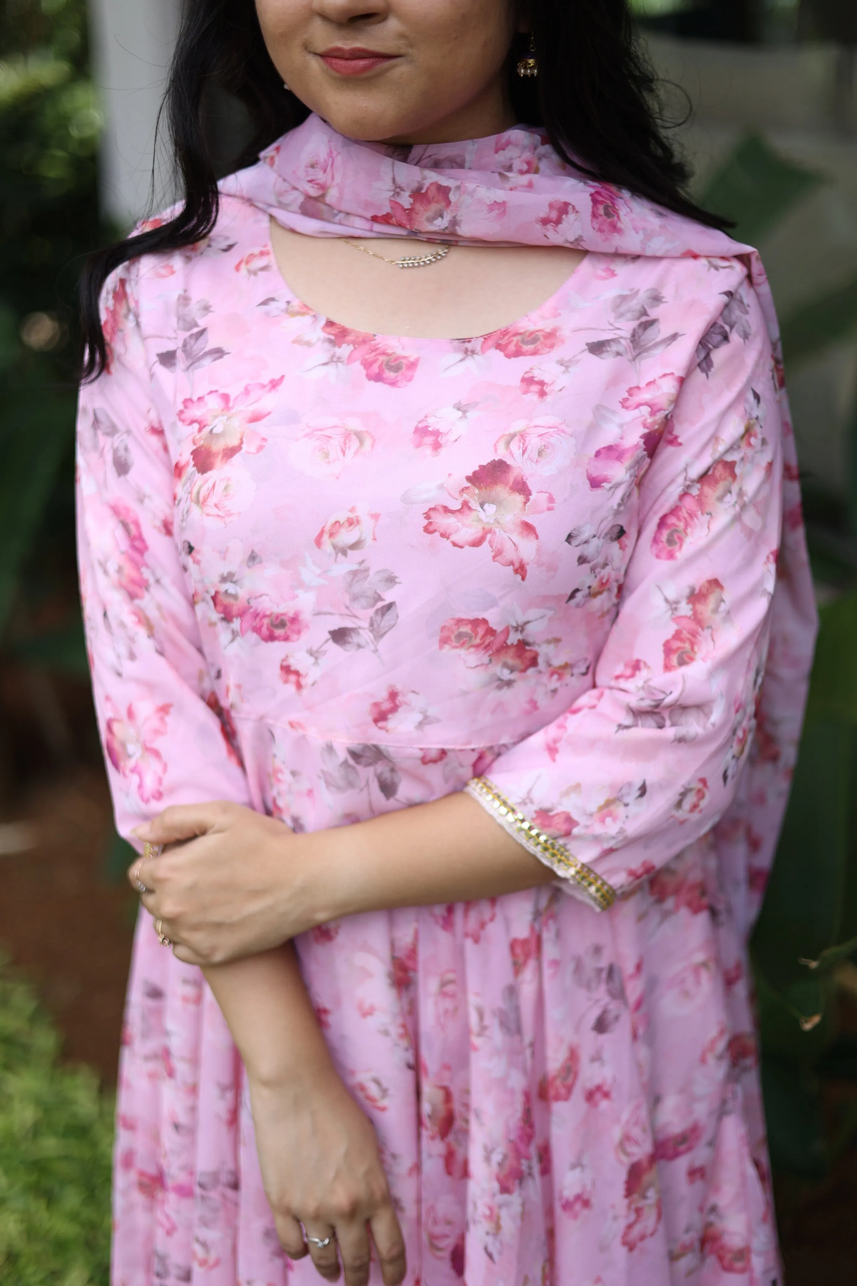 Pon Tharigai Pink Roses (Kurti Dupatta)