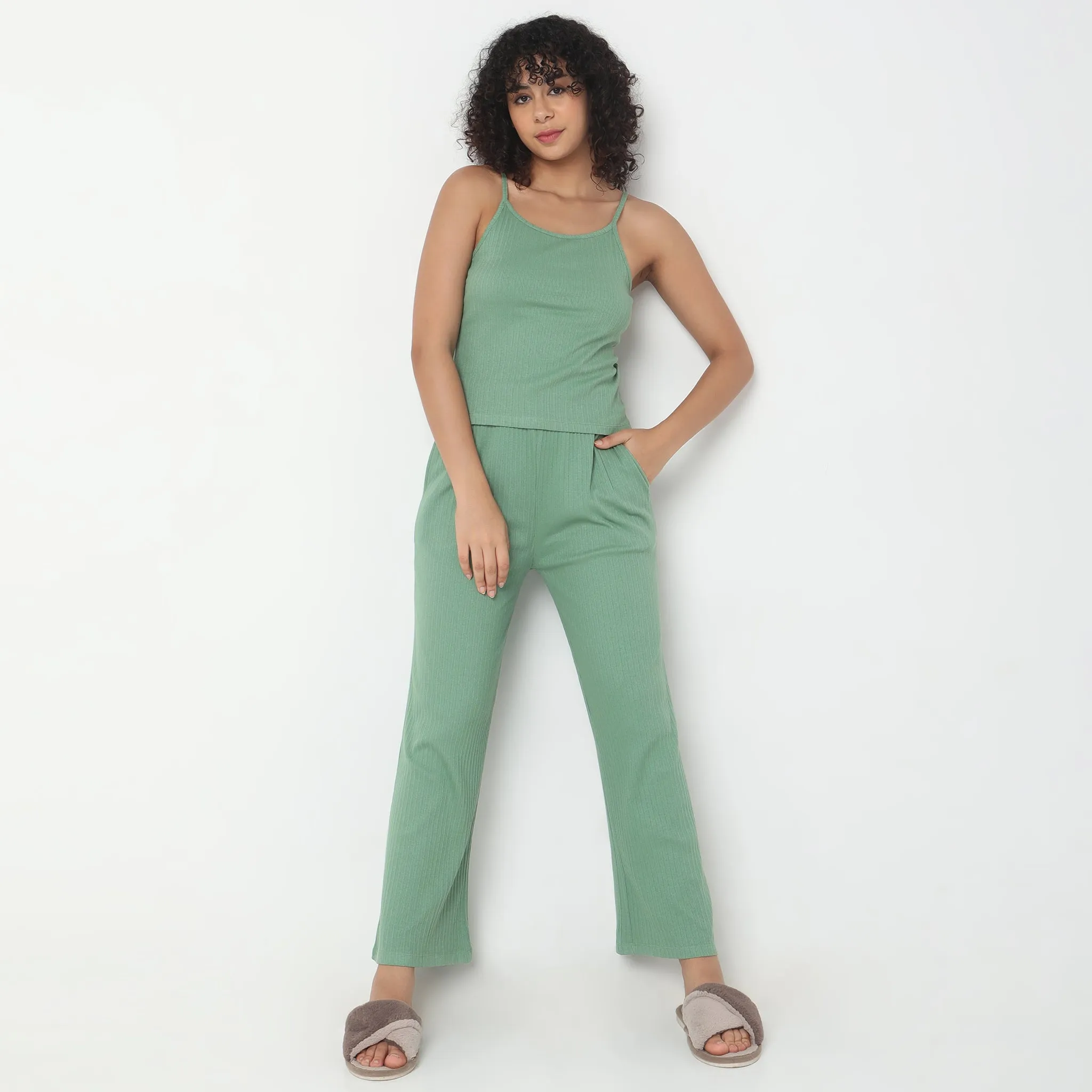 Regular Fit Solid Mid Rise Lounge Pants