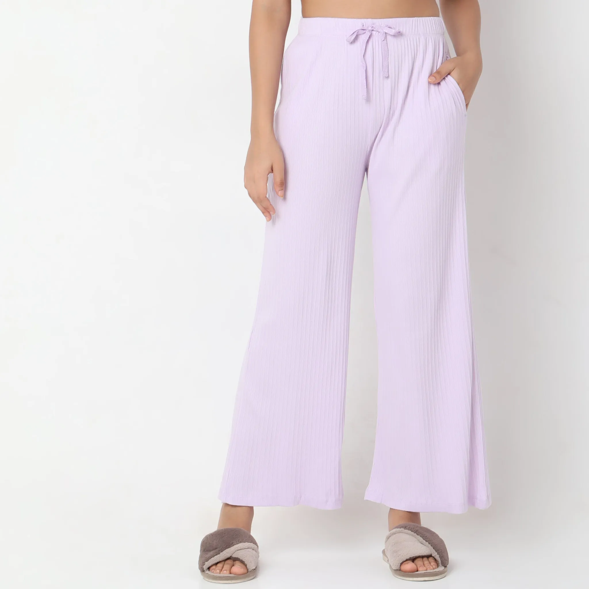 Regular Fit Solid Mid Rise Lounge Pants