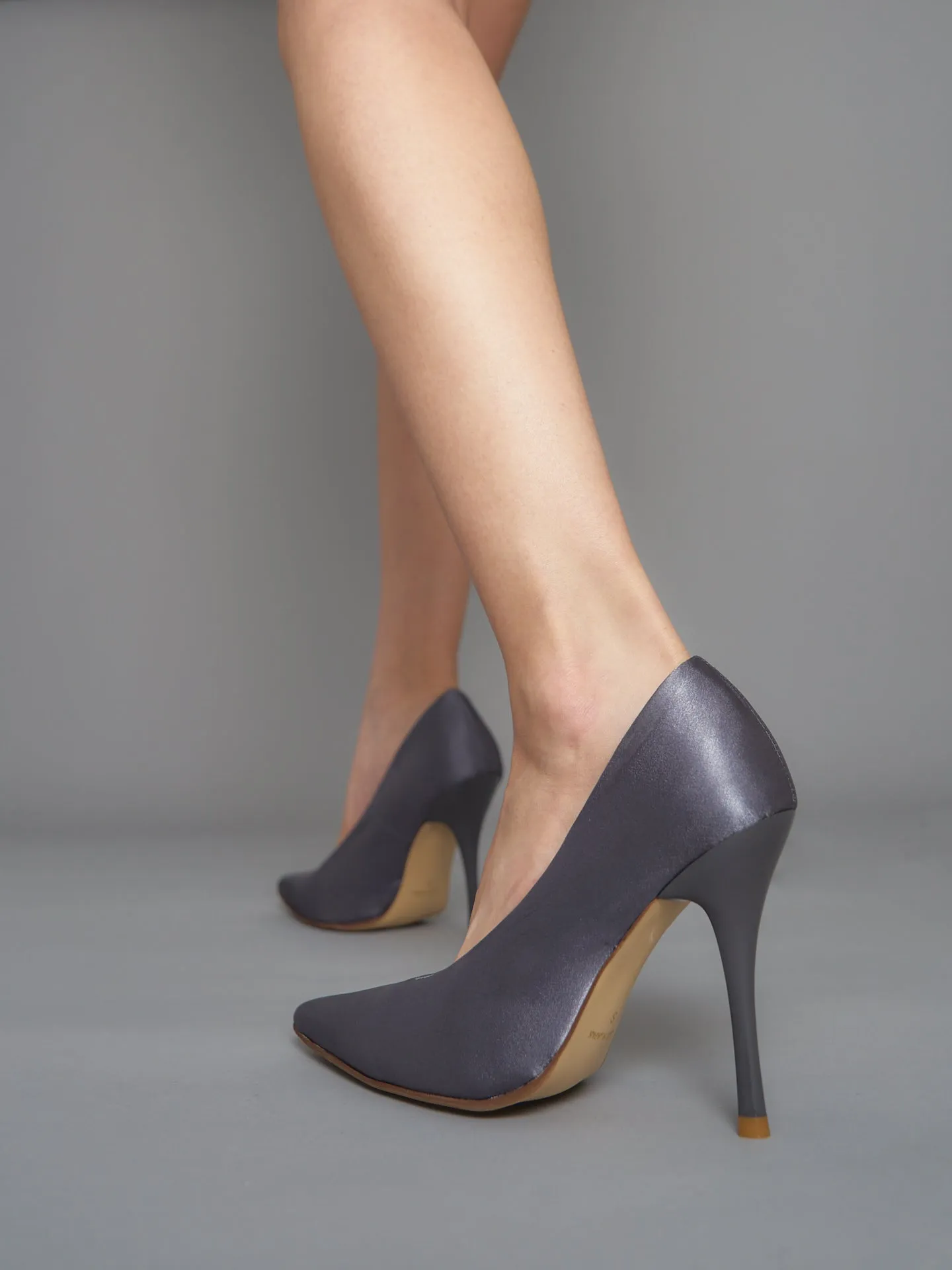 satin wrapped style up heels / 薄墨(gray)