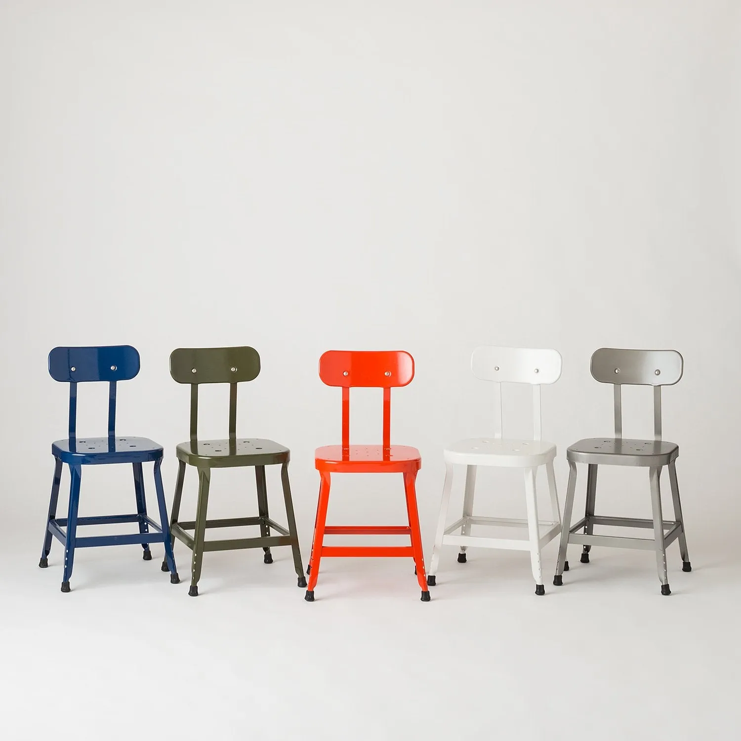 Schoolhouse Utility Stool 18"