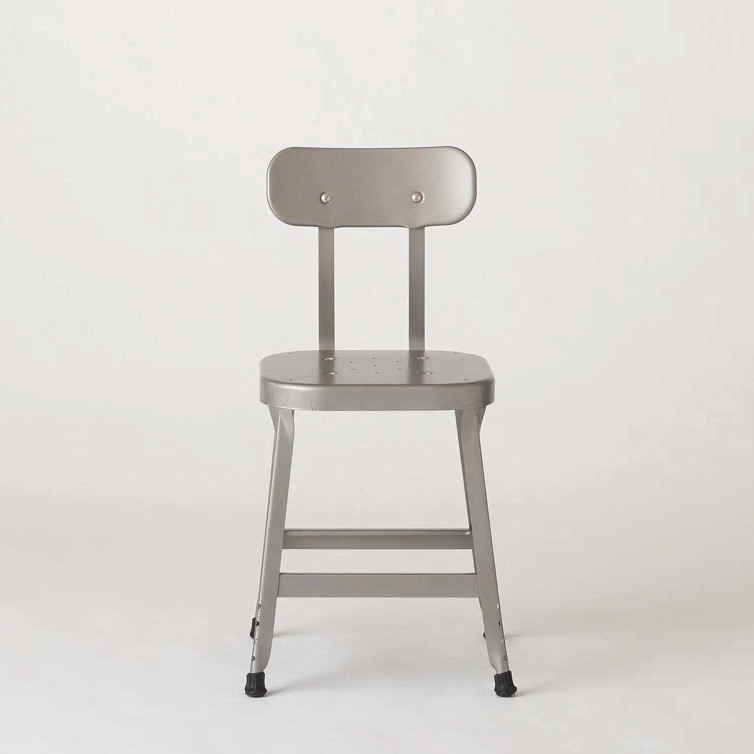 Schoolhouse Utility Stool 18"