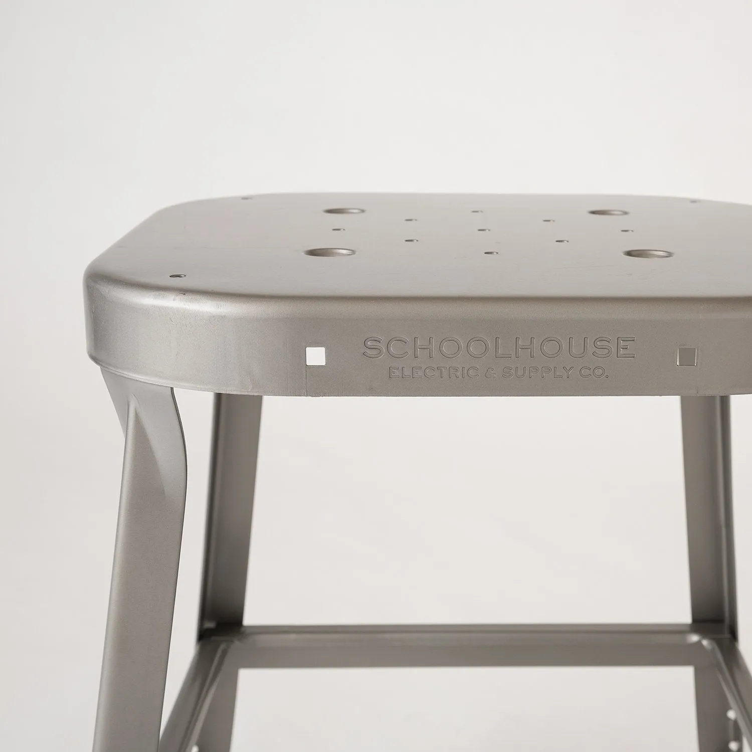 Schoolhouse Utility Stool 18"
