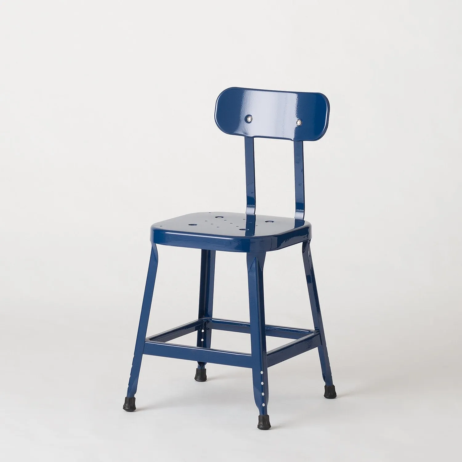 Schoolhouse Utility Stool 18"