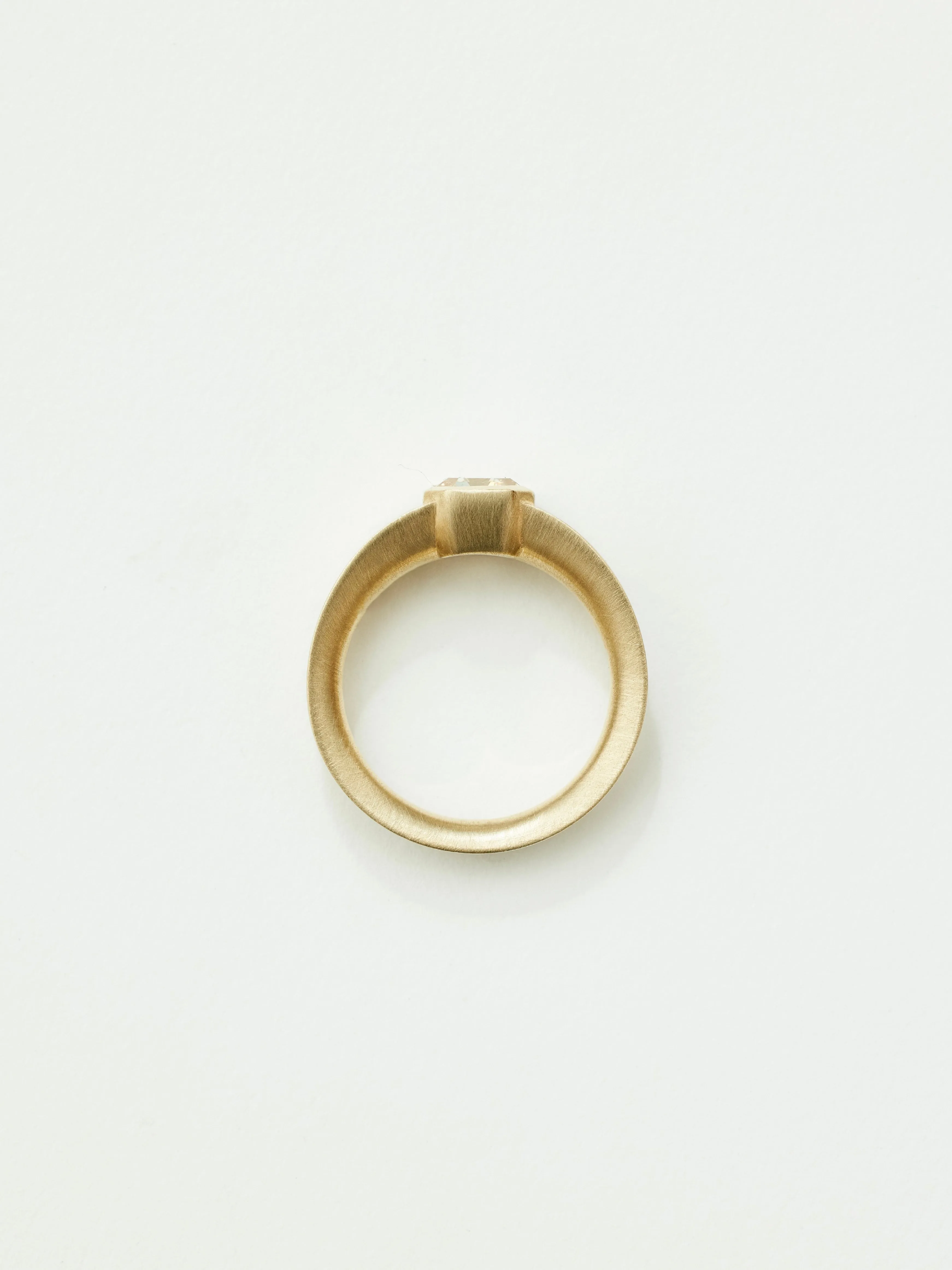 Tulip Solitaire with 1.53ct Diamond in 14k Blonde, Size 6.5