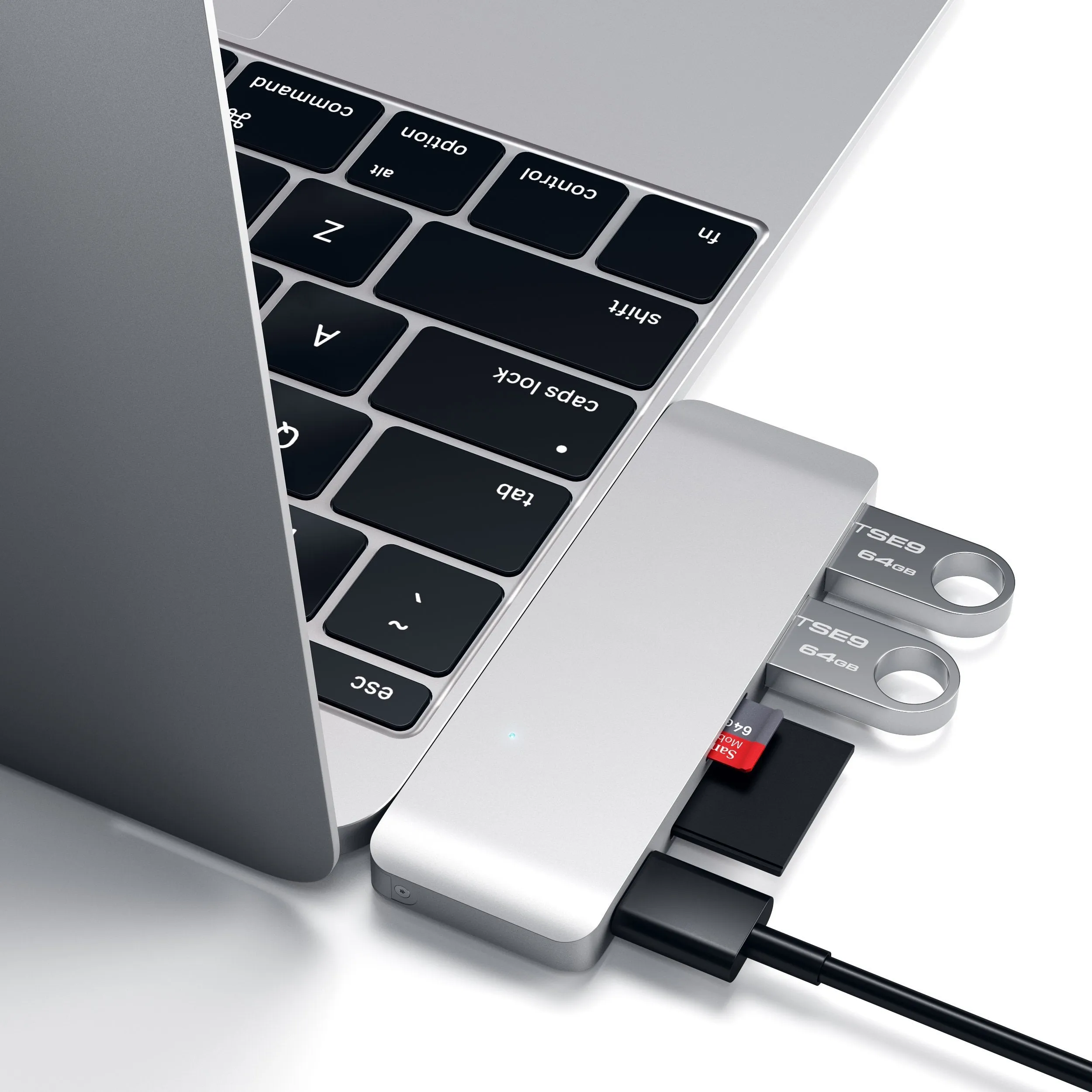 Type-C Pass-Through USB Hub